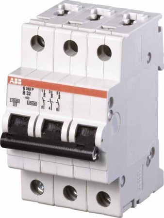 Miniature circuit breaker (MCB) C 3 3 A 2CDS283001R0034