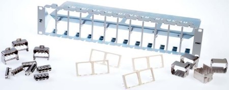 Patch panel copper (twisted pair) 24 0-1711686-3