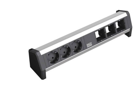 Socket outlet strip 3 902.002