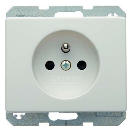 Socket outlet Earthing pin 1 6765750069