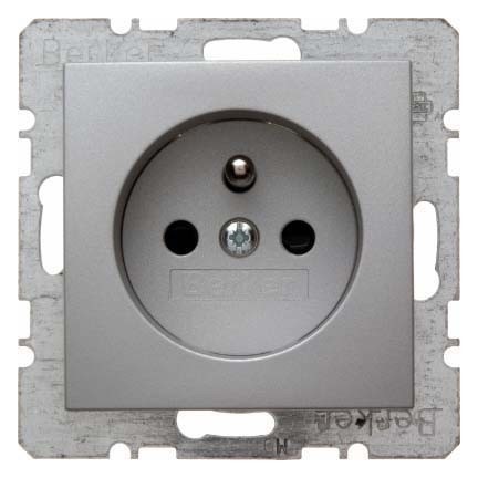 Socket outlet Earthing pin 1 6765761404