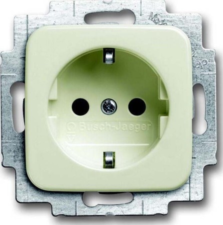 Socket outlet Protective contact 1 2013-0-5312