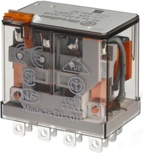 Switching relay Plug-in connection 230 V 563482300050