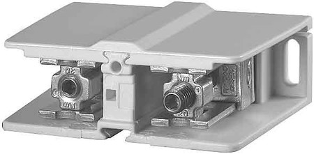 Single- and multi-pole terminal strip  036882