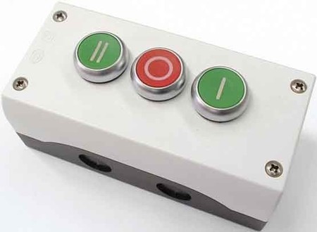 Control circuit devices combination in enclosure 3 3 216532