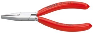 Flat nose pliers  37 13 125