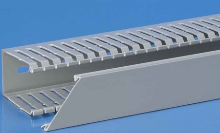 Slotted cable trunking system 75 mm 37.5 mm 7641-1