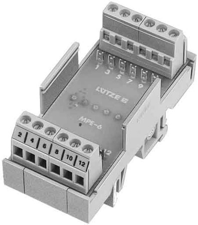 Relay socket  710620