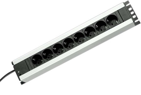 Socket outlet strip 8 7000630