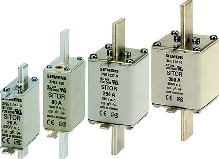 Low Voltage HRC fuse NH00 16 A 690 V 3NE18130