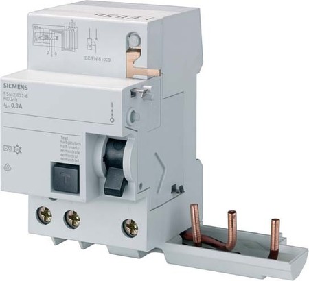 Residual current circuit breaker (RCCB) module 230 V 5SM26326