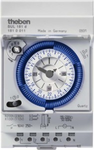 Analogous time switch for distribution board DIN rail 1 1810011