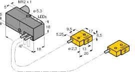 Inductive proximity switch  1650048