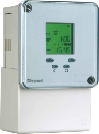 Digital time switch for distribution board 1 230 V 049680