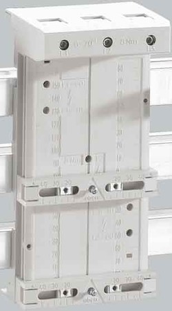 Busbar adapter None None 200 A 32 215